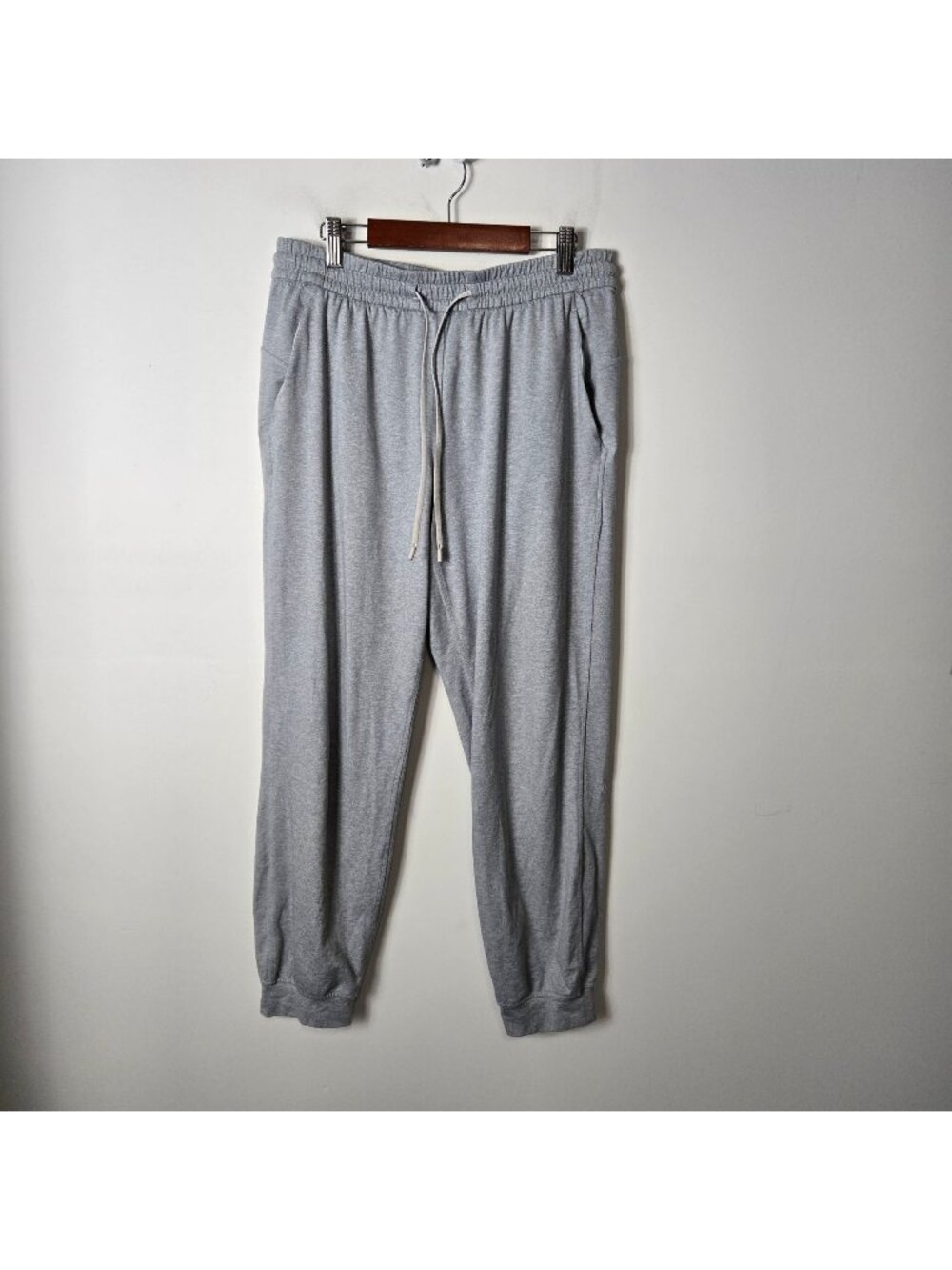 Lululemon Women's Size 8 Soft Jersey Classic-Fit Mid-Rise 7/8 Jogger Ultra Grey
